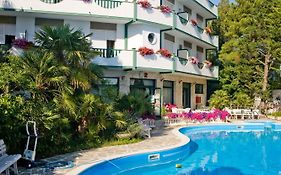 Hotel K2